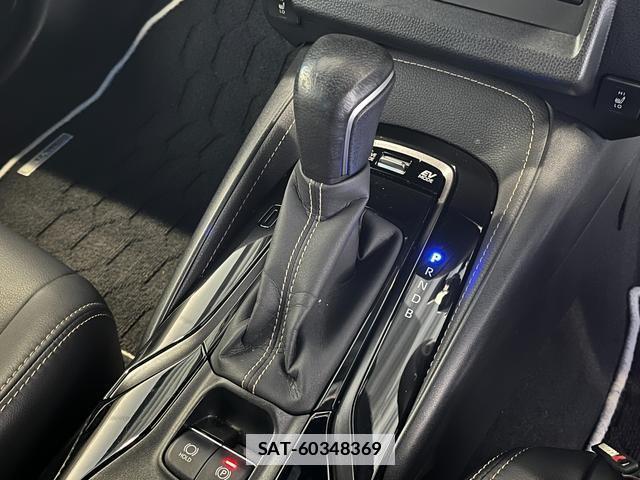 Toyota COROLLA TOURING 2020-11 7801908-15