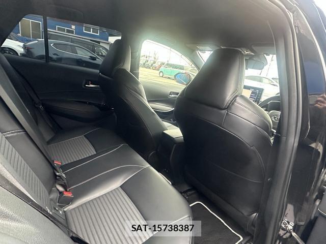 Toyota COROLLA TOURING 2019-09 7803494-18