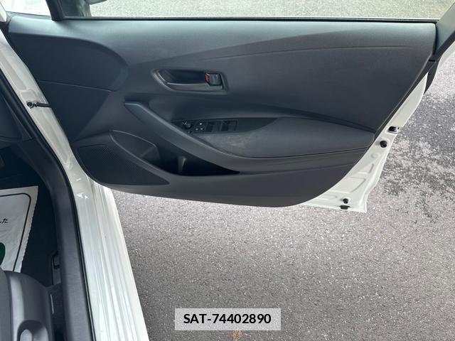 Toyota COROLLA TOURING 2021-04 7808977-18