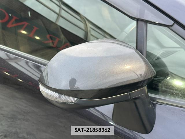 Toyota COROLLA TOURING 2020-05 7809034-11