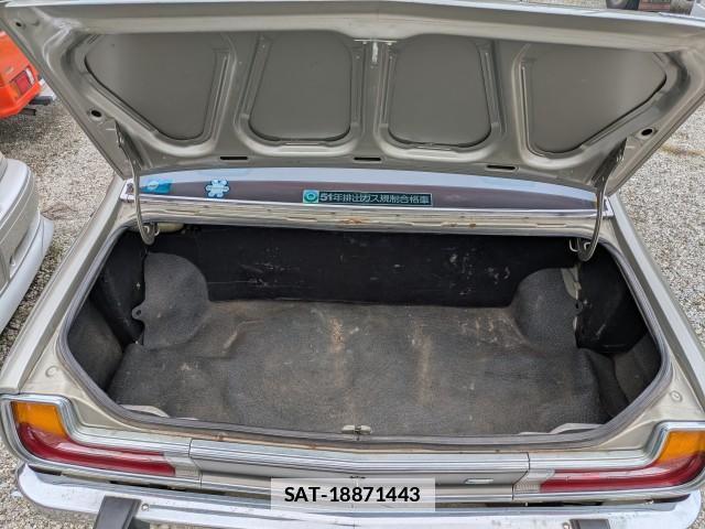 Mazda Cosmo 1976-09 7797403-17