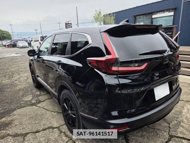 Honda CR-V HYBRID 2022-04 7805504-1
