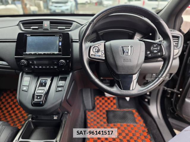 Honda CR-V HYBRID 2022-04 7805504-2