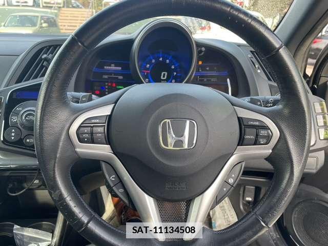 Honda CR-Z 2012-03 7793726-1
