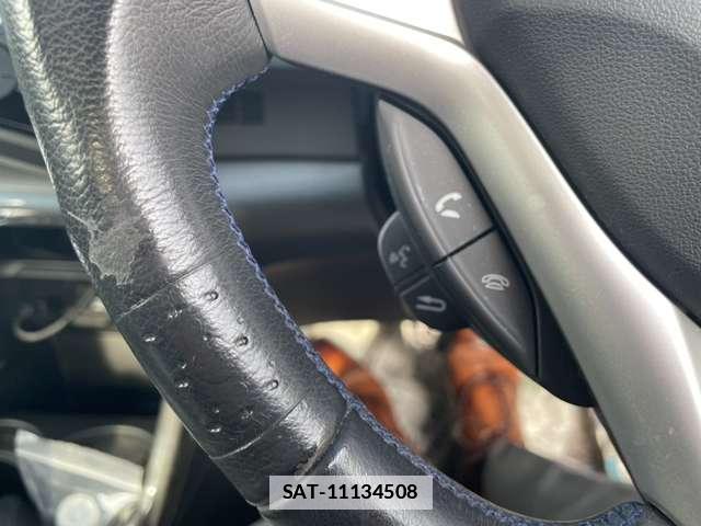 Honda CR-Z 2012-03 7793726-12