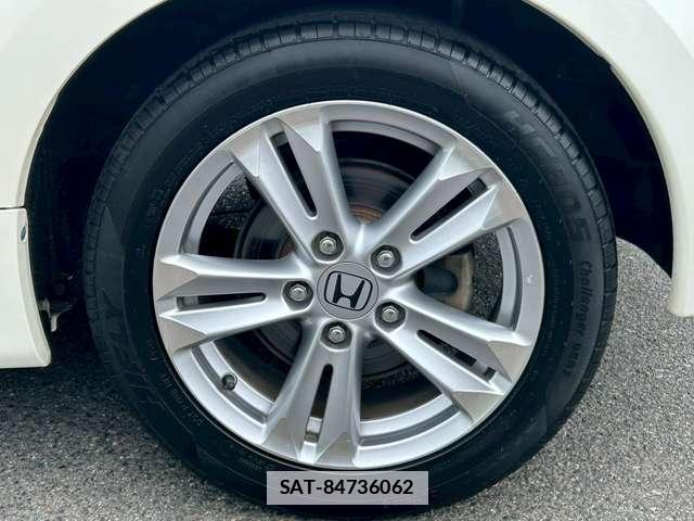 Honda CR-Z 2011-03 7795609-10
