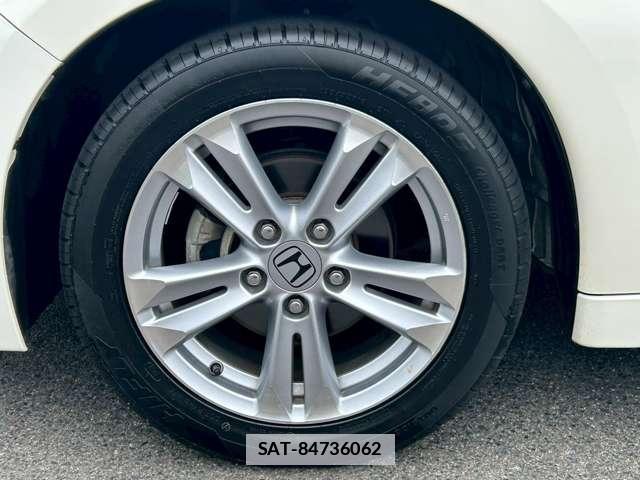 Honda CR-Z 2011-03 7795609-9