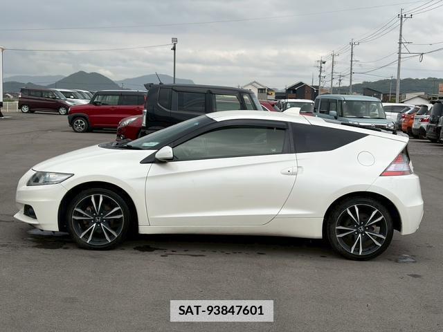 Honda CR-Z 2013-03 7797214-15