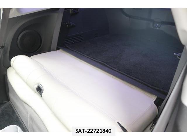 Honda CR-Z 2011-06 7797767-13