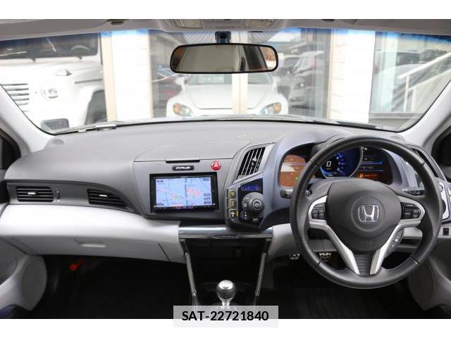 Honda CR-Z 2011-06 7797767-2