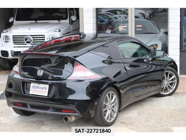Honda CR-Z 2011-06 7797767-3