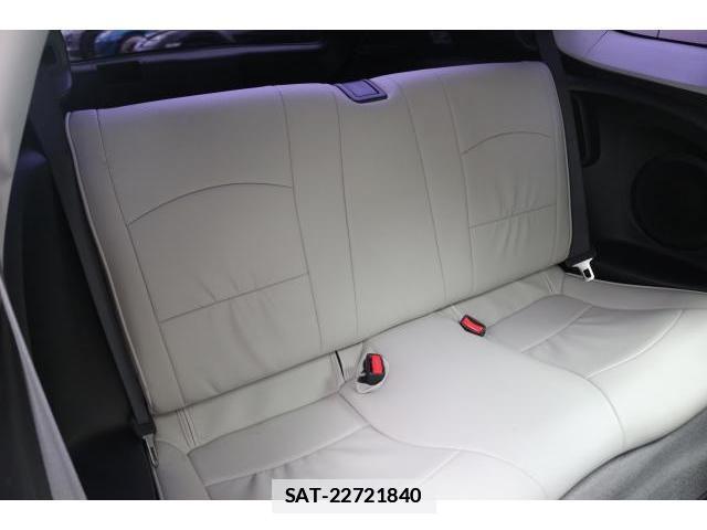 Honda CR-Z 2011-06 7797767-6