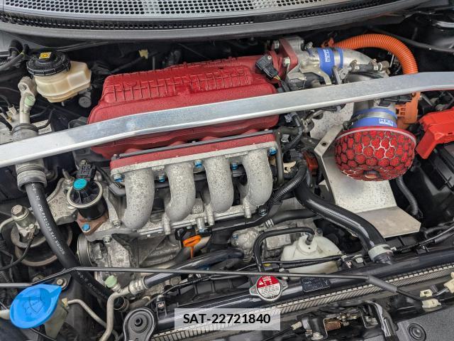 Honda CR-Z 2011-06 7797767-7