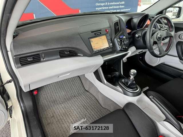 Honda CR-Z 2010-05 7803660-11