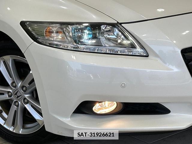 Honda CR-Z 2011-02 7804539-11