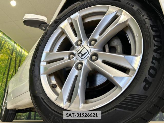 Honda CR-Z 2011-02 7804539-12