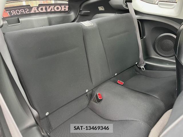 Honda CR-Z 2010 7809775-15