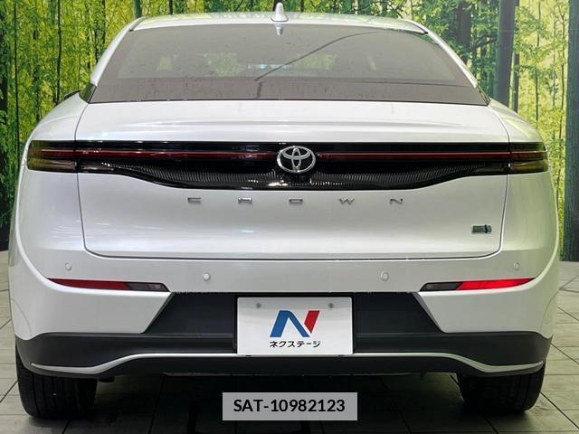 Toyota Crown Crossover 2023-02 7793273-14