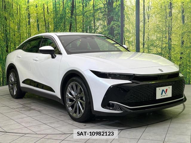 Toyota Crown Crossover 2023-02 7793273-15
