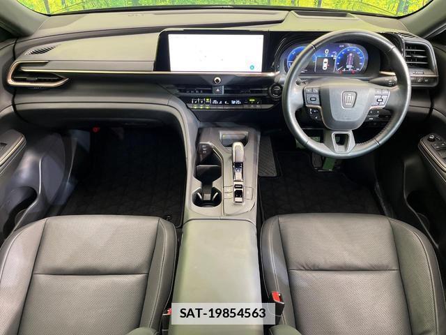 Toyota Crown Crossover 2023-01 7793300-1