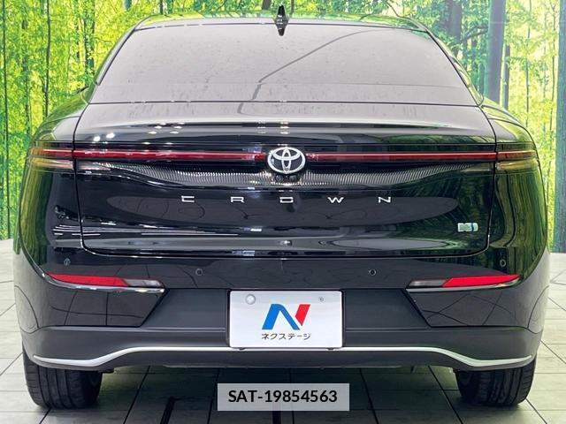 Toyota Crown Crossover 2023-01 7793300-14