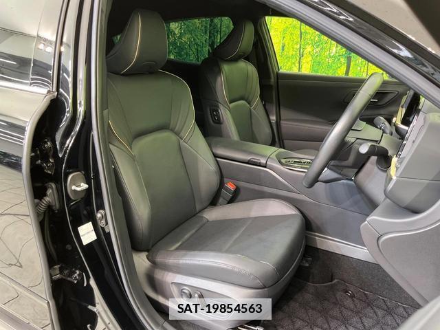 Toyota Crown Crossover 2023-01 7793300-7