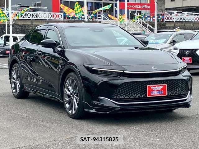 Toyota Crown Crossover 2022-10 7795734-11