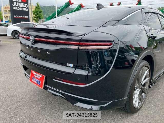 Toyota Crown Crossover 2022-10 7795734-4