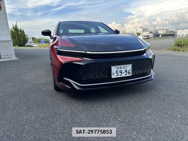 Toyota Crown Crossover 2023-04 7796575-7