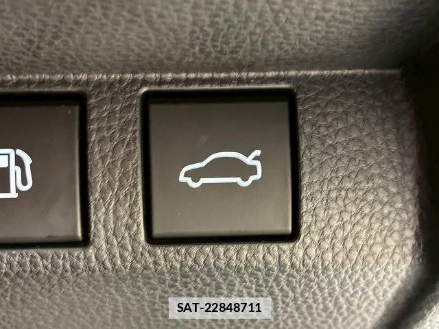 Toyota Crown Crossover 2023-05 7797381-10