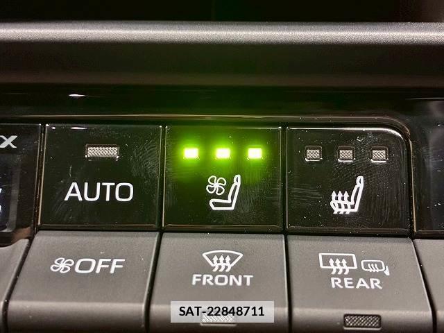Toyota Crown Crossover 2023-05 7797381-9