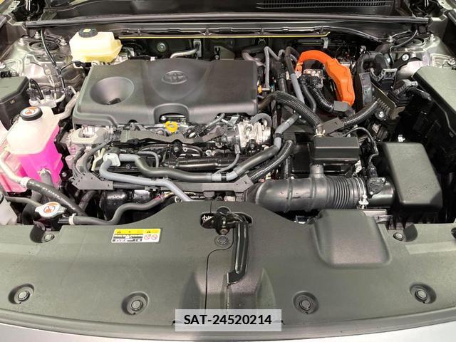 Toyota Crown Crossover 2024-03 7799117-17