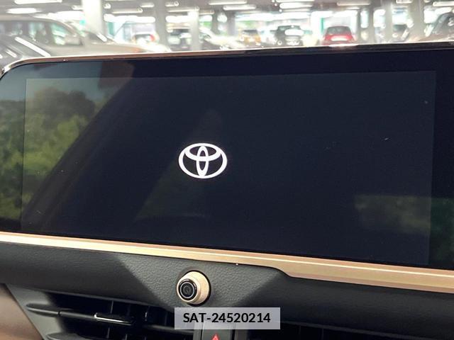 Toyota Crown Crossover 2024-03 7799117-2
