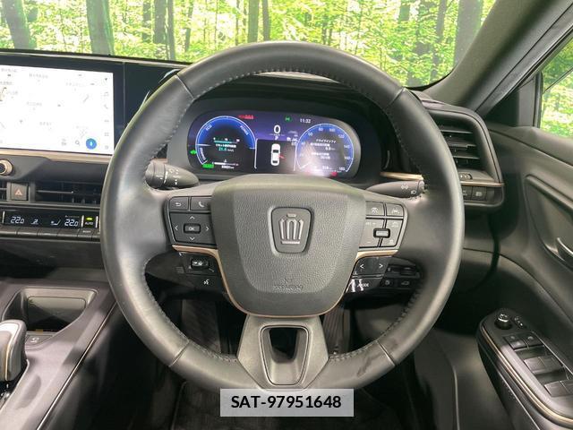 Toyota Crown Crossover 2023-03 7801576-10