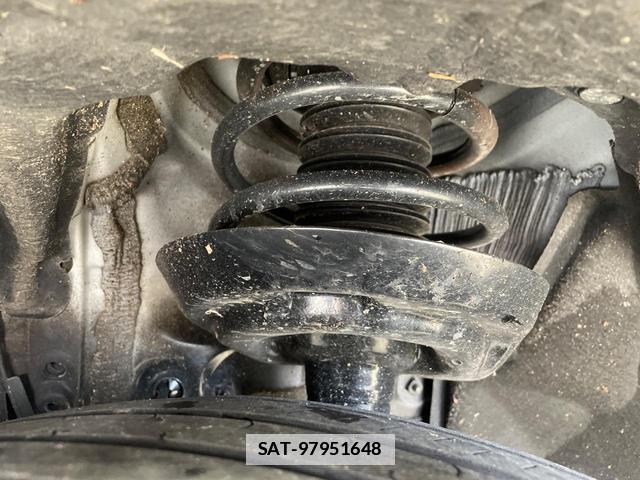 Toyota Crown Crossover 2023-03 7801576-19