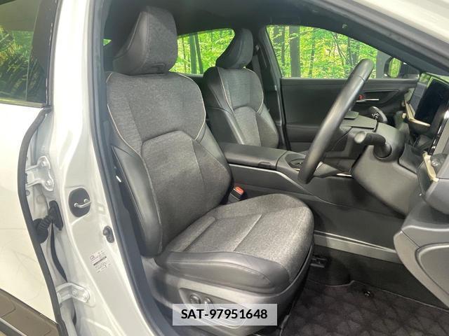 Toyota Crown Crossover 2023-03 7801576-7