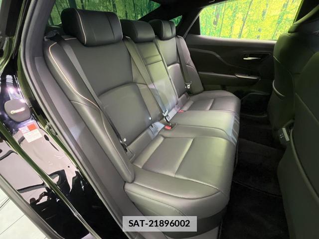 Toyota Crown Crossover 2024-03 7802513-8