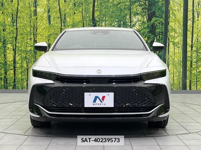 Toyota Crown Crossover 2023-02 7804846-13
