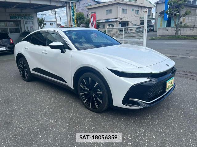 Toyota Crown Crossover 2023-07 7805842-2