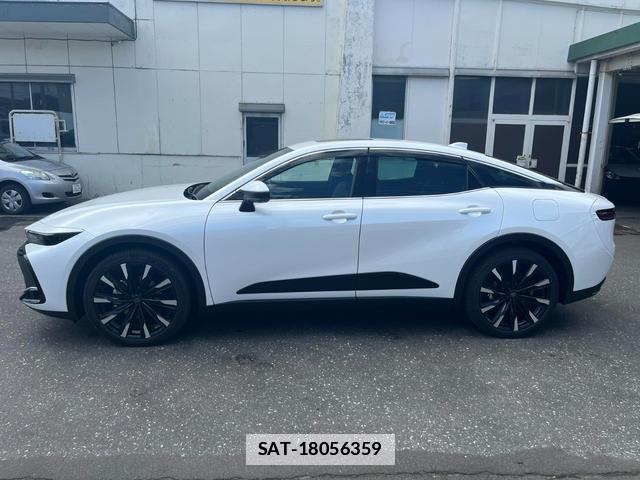 Toyota Crown Crossover 2023-07 7805842-4
