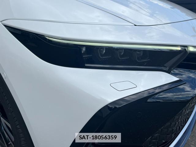 Toyota Crown Crossover 2023-07 7805842-9