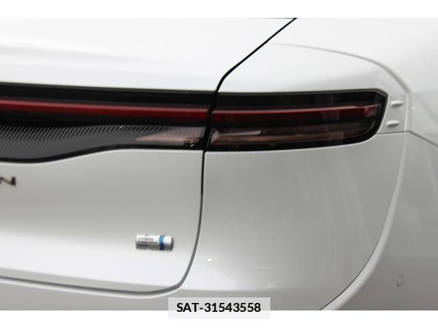 Toyota Crown Crossover 2023-07 7809471-14