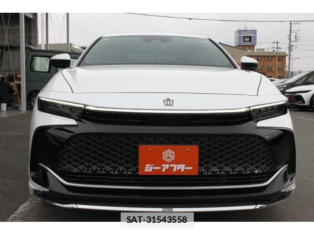 Toyota Crown Crossover 2023-07 7809471-8