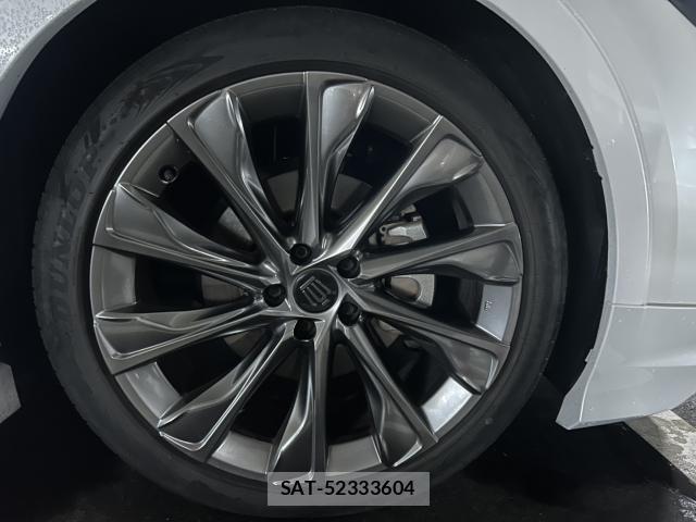 Toyota Crown Crossover 2022-10 7809568-5