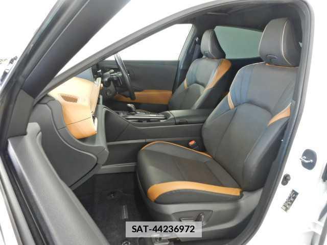 Toyota Crown Crossover 2023-01 7810768-16