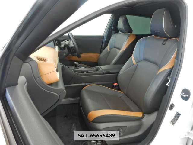 Toyota Crown Crossover 2023-03 7810894-15