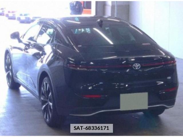Toyota Crown Crossover 2023-11 7811020-5