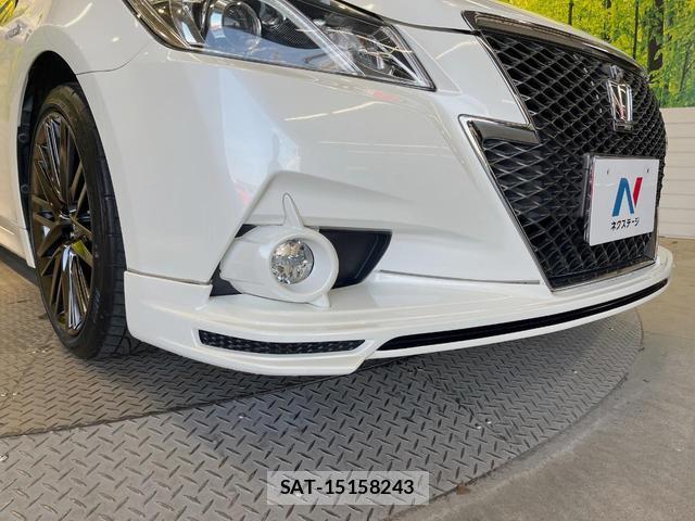 Toyota CROWN HYBRID 2014-08 7793085-2