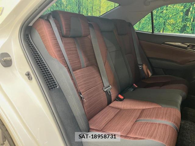 Toyota CROWN HYBRID 2015-11 7793094-8