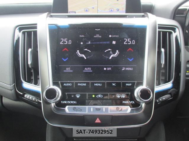 Toyota CROWN HYBRID 2018-07 7793407-13